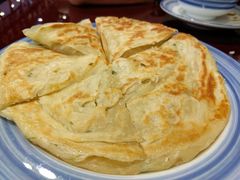 家常葱油饼-宏状元现熬粥·京味菜(黄寺大街店)