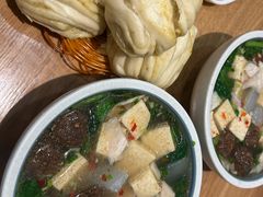 -金莹丸子汤清真(朝外SOHO店)