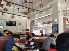 -黄师奶甜品店