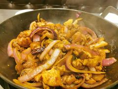 -胡须佬鸡煲四季火锅店(石厦西村直营店)