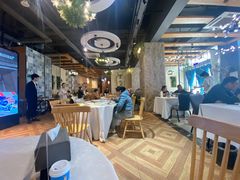 -香山湖家家宴(中山陵店)