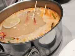 -红鼎豆捞·非遗鲍皇汤火锅(宝丰路店)