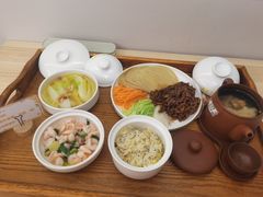 -雪梅月子中心(华侨城店)