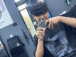 -藤野造型专业烫染接发