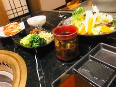 -山川小町·极番烧肉(新地假日广场店)