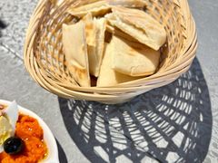 餐前面包馕-La Medina餐厅(亮马河南路店)