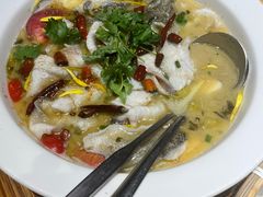 -花溪雨·森林餐厅(石基店)