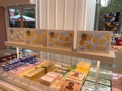 -好利来(七宝领展广场店)