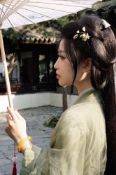 -一揽芳华汉服旗袍体验馆(拙政园店)