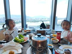 -三迪希尔顿酒店欢厨自助餐厅·高空闽江全景