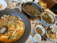 酸菜石锅鱼-味仙居(环城南路店)