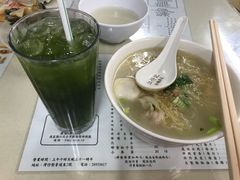 云吞鱼蛋面-江仔记粉面专家