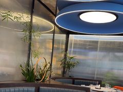 -湖畔鲁菜·二十年老字号餐厅(大明湖店)