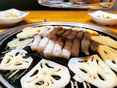 -唯成•韩国炭火烤肉 유성고기