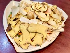 -野菌皇海景野生菌火锅(滨海大道店)