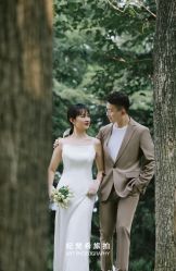 -纪梵希旅拍婚纱摄影(大连总店)