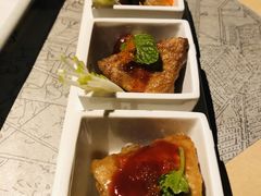 -穹六人间 people 6(岳阳路店)