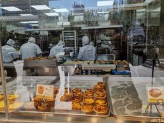 面包甜点陈列柜-鲍师傅糕点(永安里店)