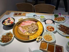 -猪啊牛呀羊啊铜盘烤肉(正大广场店)