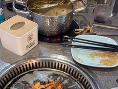 -金滏山烤肉·海鲜·火锅自助餐厅(襄阳万达店)