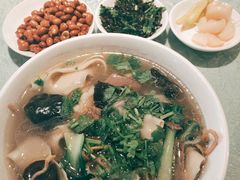 -萧记三鲜烩面(郑汴路店)