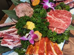 -明洞阿姨·韩式酱蟹烤肉·创意料理(三元桥店)