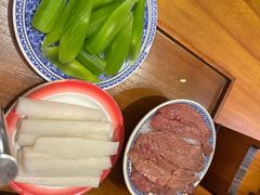 -沸炉重庆老火锅(军事博物馆店)