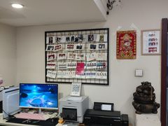 -花儿照相馆·最美证件照(红旗街万达店)