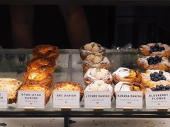 荔枝丹麦酥-Keong Saik Bakery