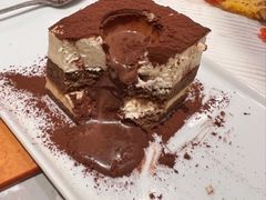 -必胜客(WOW梦之城店)