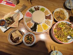 -怪噜范·老贵阳街头名小吃(汇金星力城店)