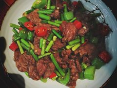 小炒黄牛肉-绿茵阁西餐厅(中央广场店)