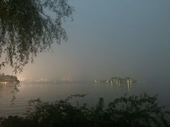 -苏堤停车场