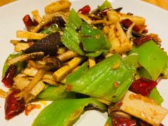 -十三式重庆江湖菜(金茂览秀城店)