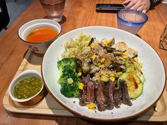 -POKEE VIA&Brunch·维娅(重庆来福士店)