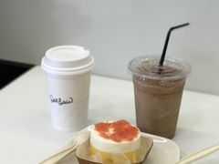西柚芒果慕斯蛋糕-Seesaw Coffee(上海国金中心店)
