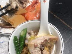 -鑫悦楼煎蟹·16年海鲜大排档
