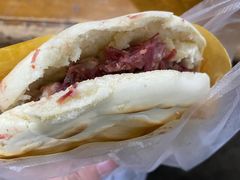 腊牛肉夹馍-杨天玉腊牛羊肉店