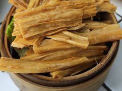 -瓜西西重庆火锅(花溪店)
