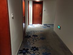 -爱电竞酒店(苏州石路地铁站山塘街店)