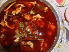 -蜀滋香鲜鱼美蛙火锅(339店)