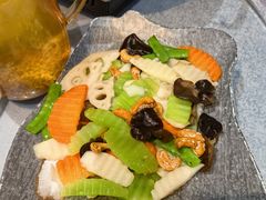 -花溪雨·森林餐厅(石基店)
