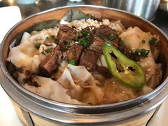 牛腩蒸陈村粉-黄但记老店·陈村粉食府