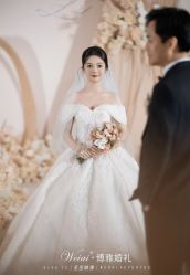 -圣柏莎高端婚纱会所