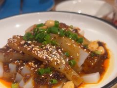 -渝信川菜 · 川味家常菜(财富购物中心店)
