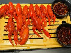 -肥肥虾庄·金牌油焖大虾(杨园滨江时代walk店)