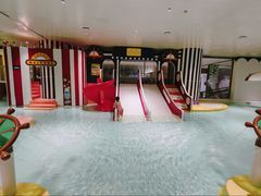 -涨巢·潮玩水疗局