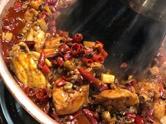 -超越炭火牛蛙火锅鸡(河东店)
