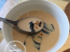 -线人米线(桂林路店)