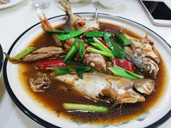 -鑫悦楼煎蟹·16年海鲜大排档